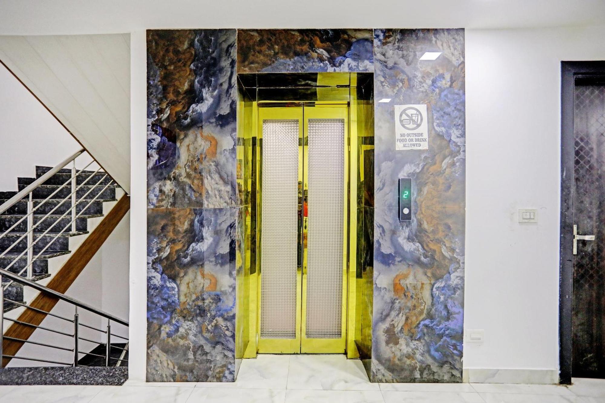 Hotel O Zion Нью-Дели Экстерьер фото